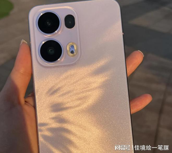 活的新伙伴成为现代生活必不可少的伙伴九游会登录j9入口智能手机：便捷生
