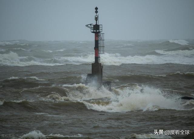 今夜登陆越南！海南暴雨狂风肆虐防护指南速存j9九游会真人第一品牌台风 “博罗依”(图5)